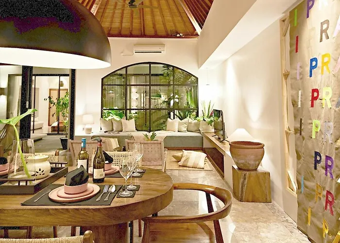 Villa Masara - 5min To - 2min To Shops & Restaurants