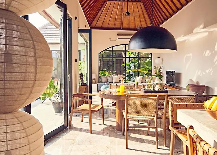 Masara - 5min To - 2min To Shops & Restaurants Villa