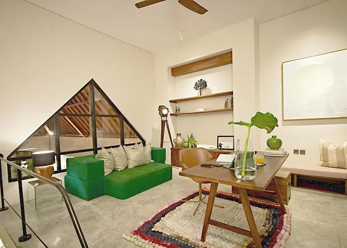 Masara - 5min To - 2min To Shops & Restaurants Villa *