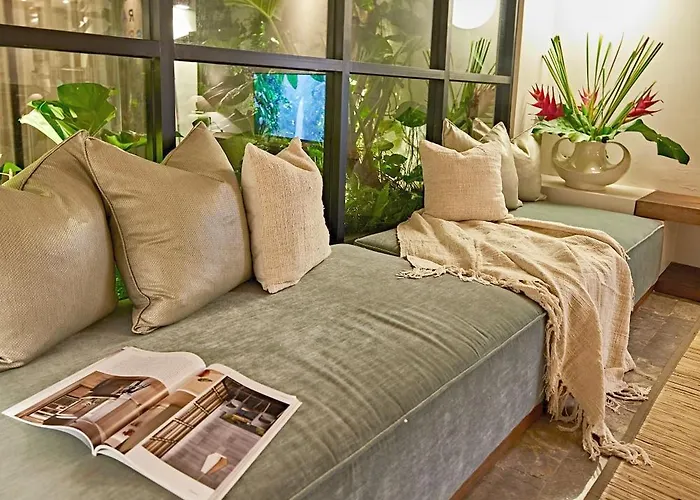 Villa Masara - 5min To - 2min To Shops & Restaurants