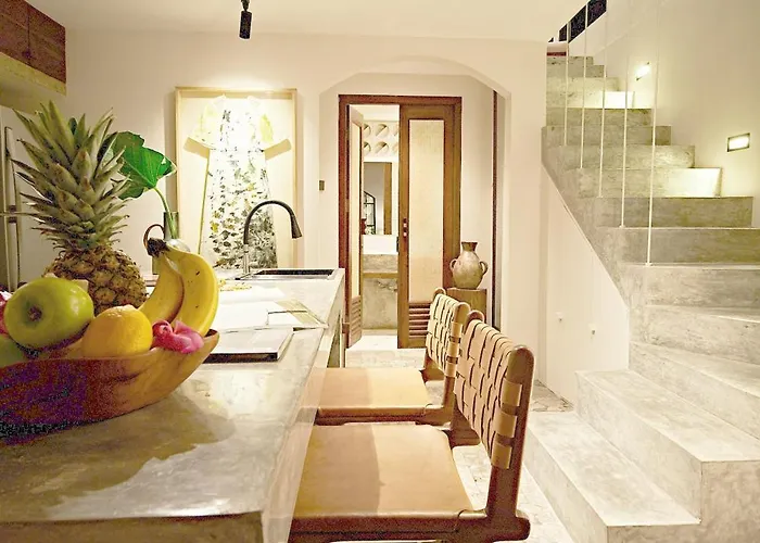 Masara - 5min To - 2min To Shops & Restaurants Villa