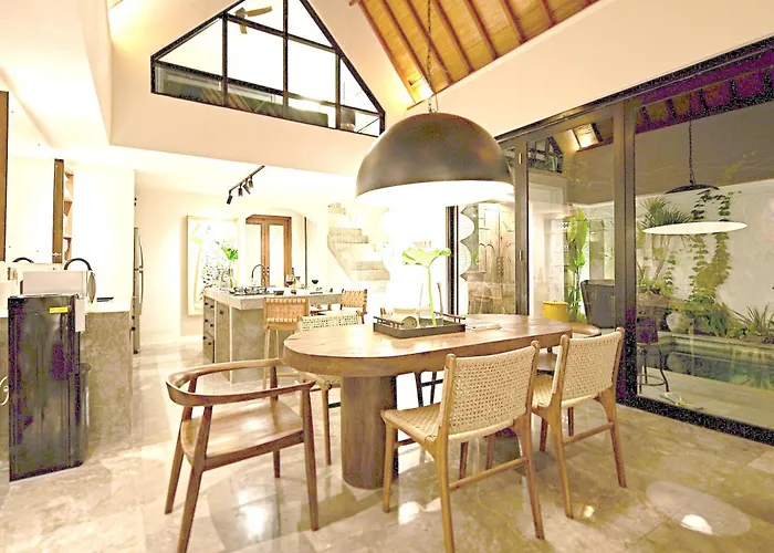 Masara - 5min To - 2min To Shops & Restaurants Villa *